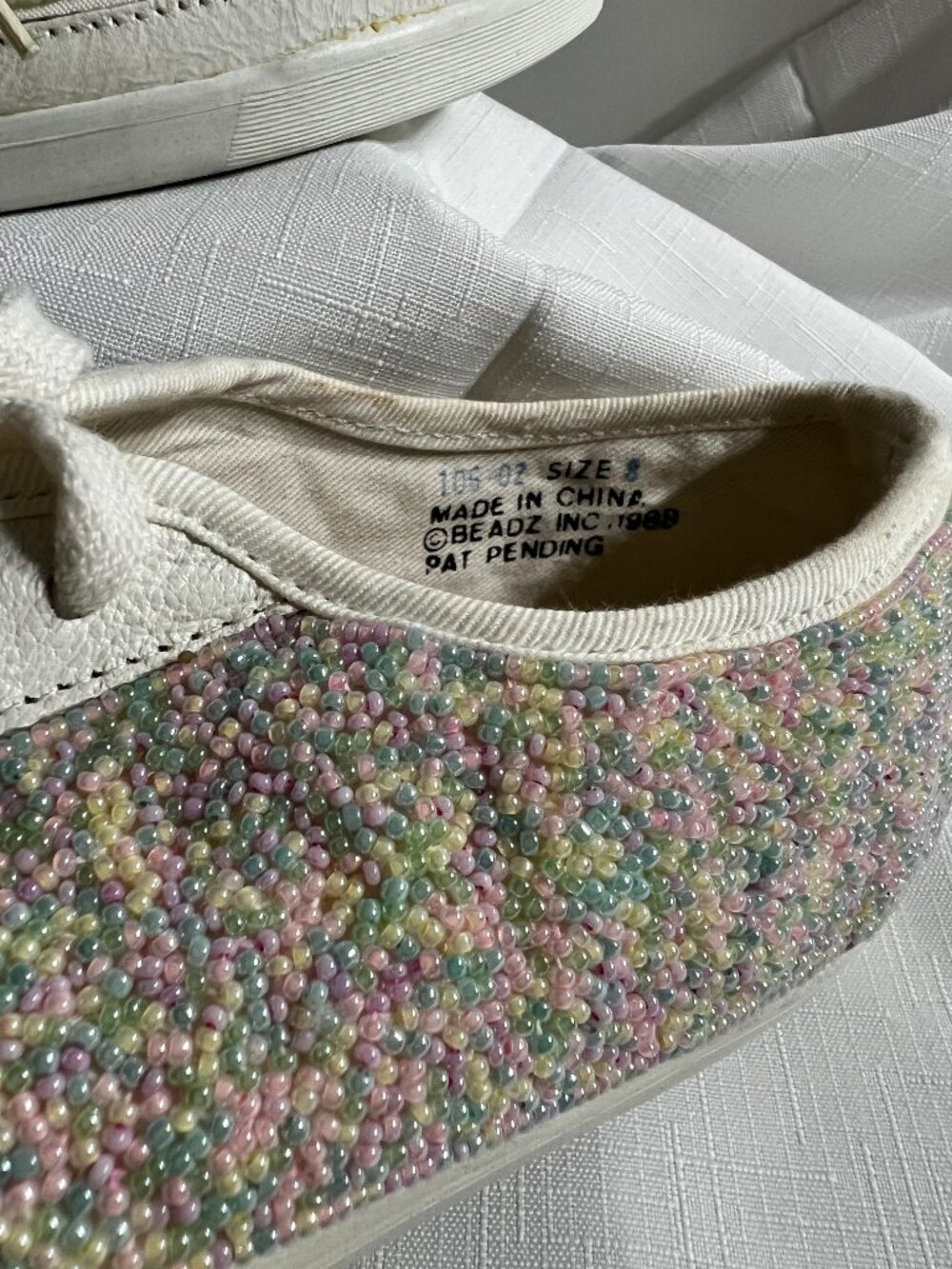 VTG 1989 BEADZ Deadstock Pastel Rainbow Beaded Sneakers Sz 8 - Picture 5 of 12